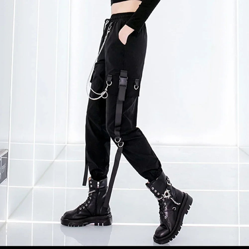 Women's Black Slim Legged Cargo Pants – High-Waist Streetwear Style